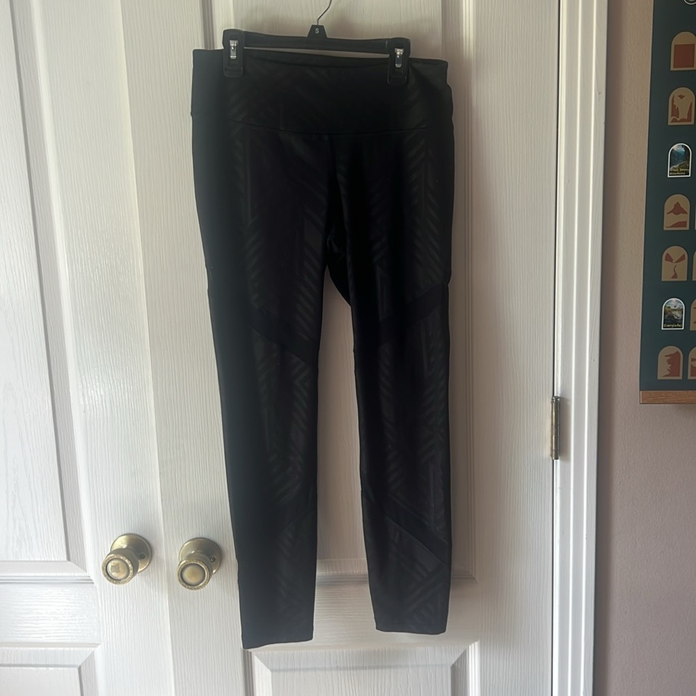 Old Navy Active Black Go-Dry Leggings